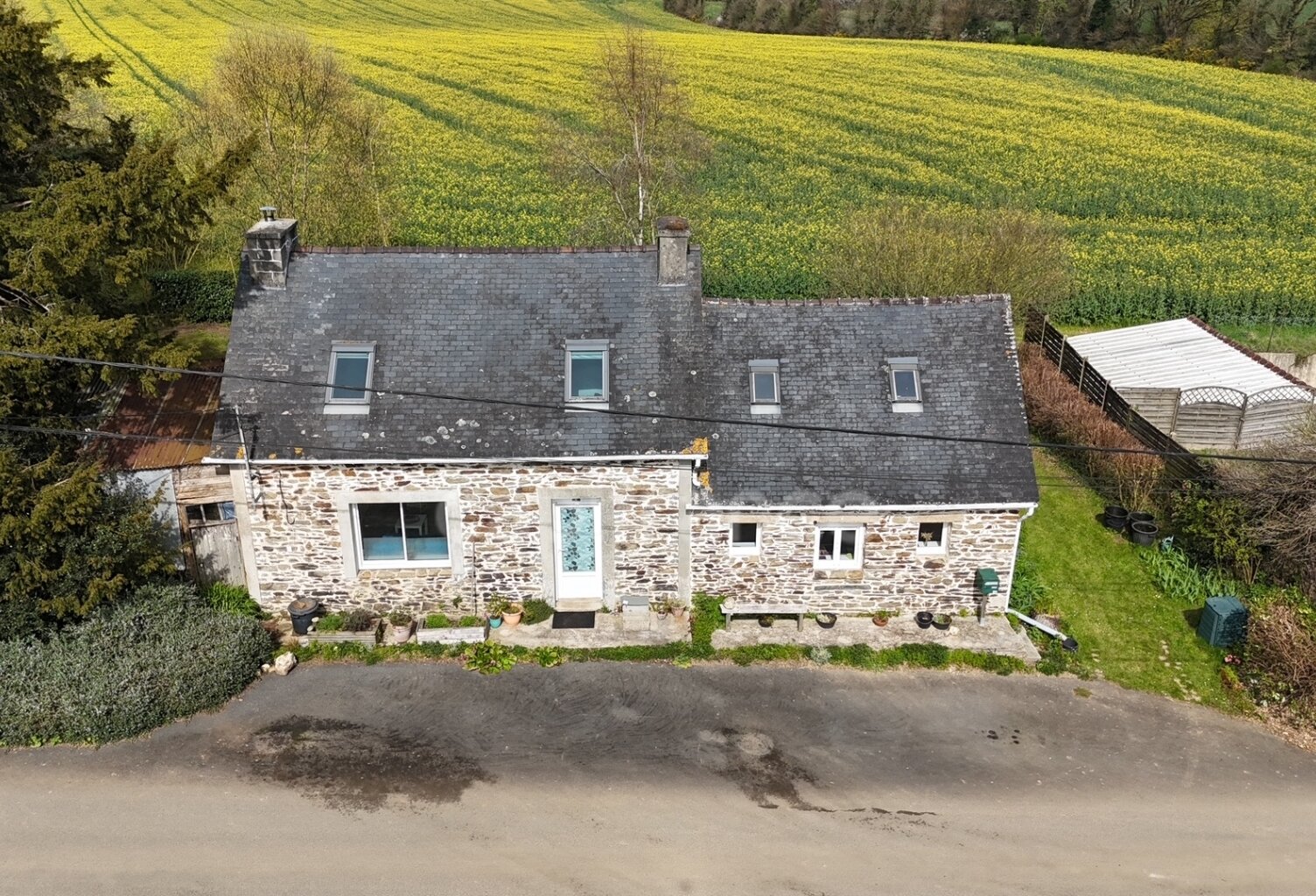 EXCLUSIVITÉ - Maison à vendre 5 pièces LANDELEAU (29) VIE DE PLAIN PIED POSSIBLE — photo 1