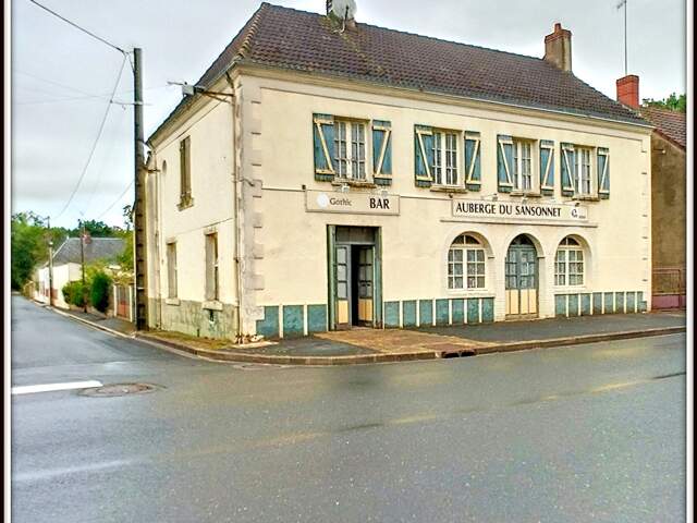 VILLEDIEU SUR INDRE Maison à réhabiliter 8p 190m2 — photo du bien