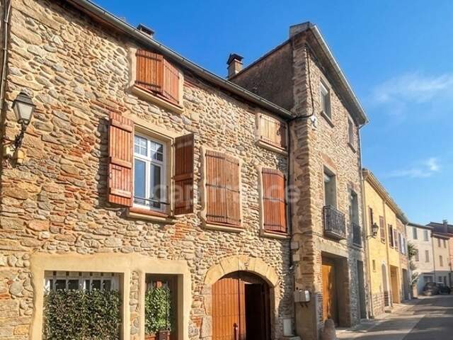 À vendre le boulou(66) Maison T8 en pierre de 190 m² – 5 chambres – Appartement indépendant – Proche Espagne – Un potentiel exceptionnel à prix attractif — photo du bien