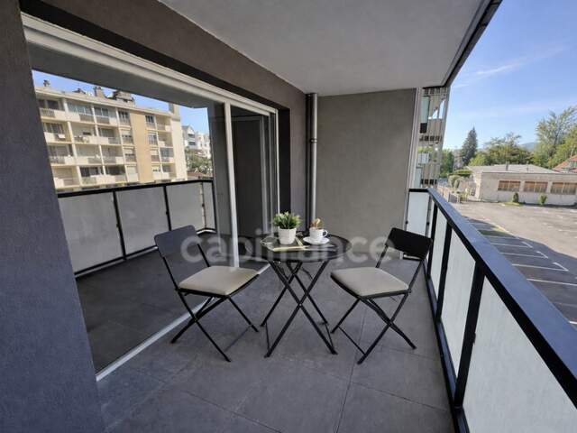 Appartement T3 -  CLUSES (74) — photo du bien