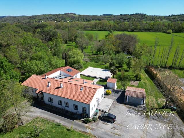 Propriété d'Exception à vendre 8 pièces REVEL (31) — photo du bien