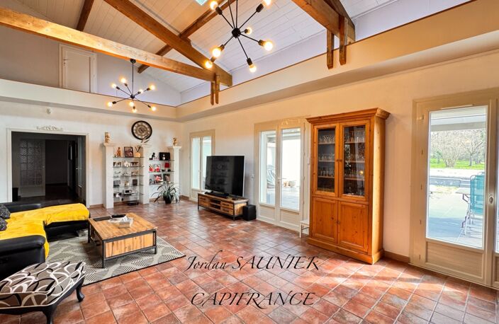 Propriété d'Exception à vendre 8 pièces REVEL (31) — photo 4