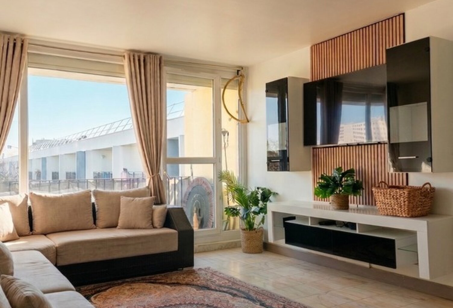 Villeneuve St Georges- Dernier étage avec Balcon – 3 pièces Lumineux sans Travaux — photo 1