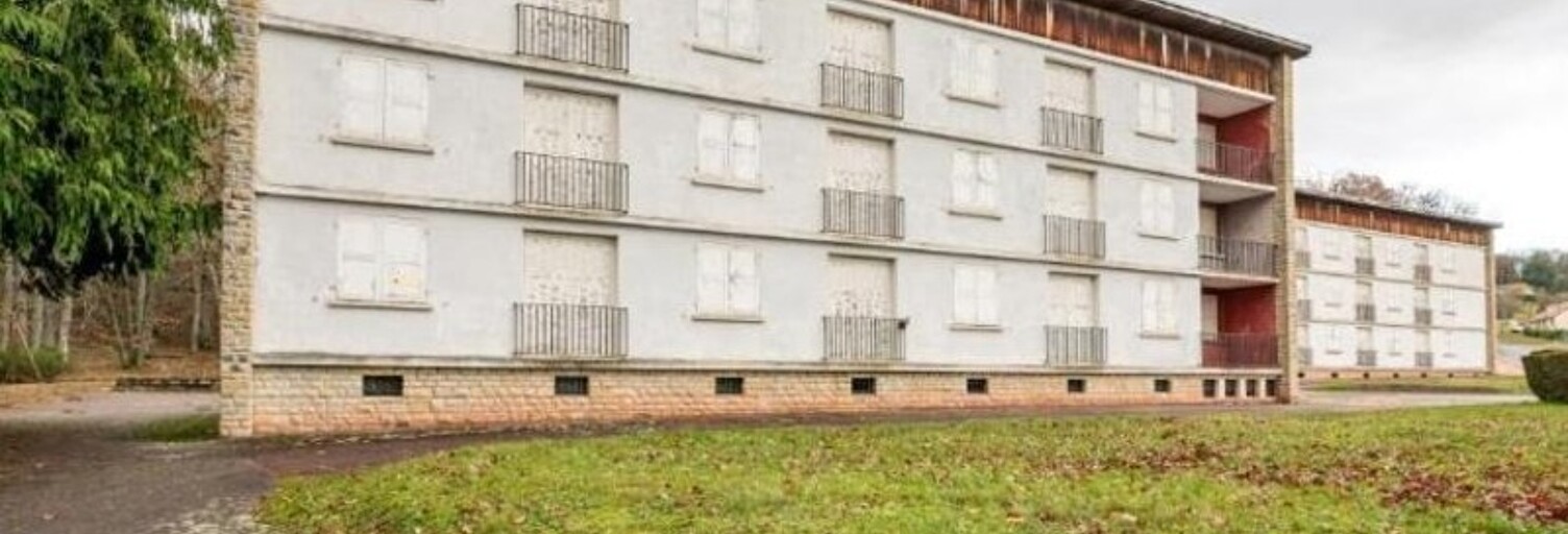 Immeuble  609 m² à vendre à La Guiche (71220)