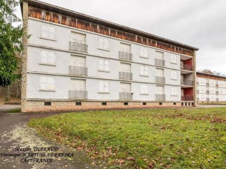 Immeuble de Rapport 9 logements LA GUICHE (71) — photo 1