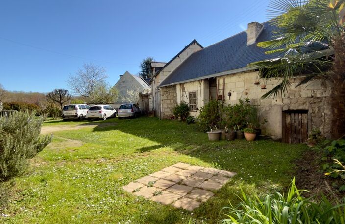 TRÈVES, Ancien Logis du début XVIIème siècle de 265m² sur jardin arboré de 1600m² — photo 4