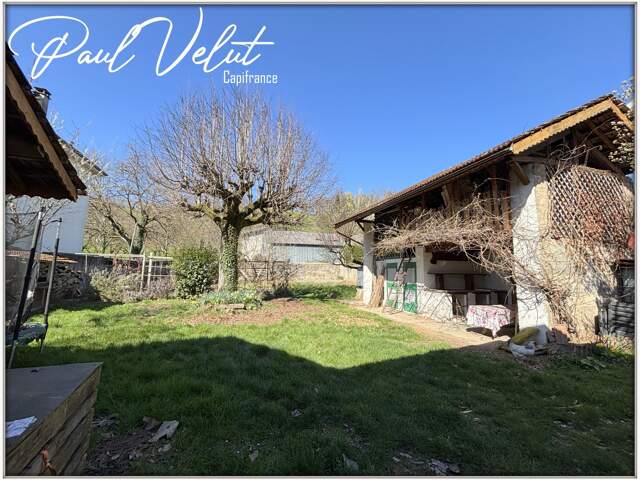 Maison familiale avec jardin et dépendances – Vinay — photo du bien