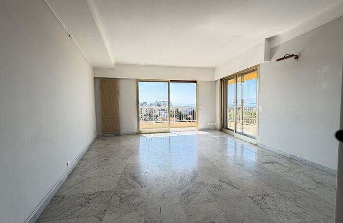 ✨ Exceptionnel - Appartement 3 pièces – Vue mer panoramique –parking et cave- Juan-les-Pins — photo 2