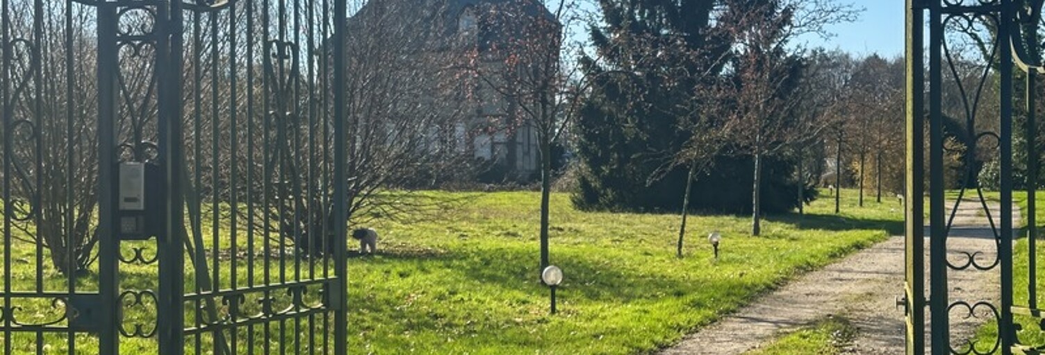 Maison 16 Pièces 568 m² à vendre à Saint-Gatien-des-Bois (14130)