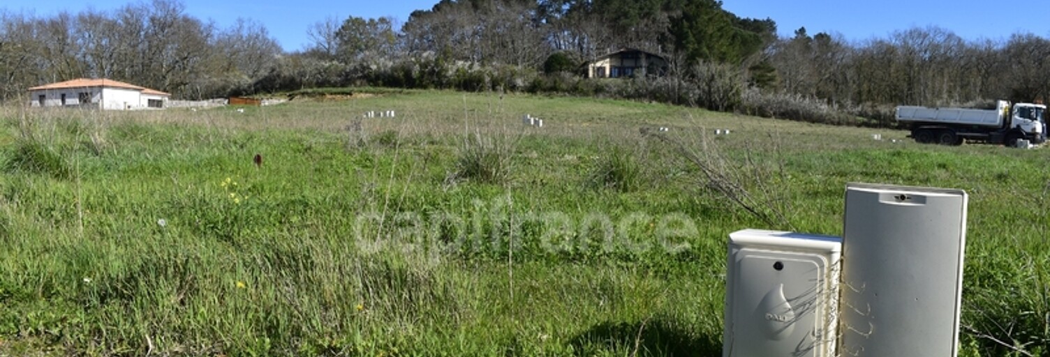 Terrain  968 m² à vendre à Cursan (33670)