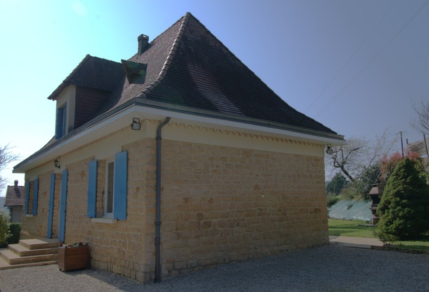 LE LARDIN SAINT LAZARE (24) Maison 93 m2, piscine — photo 1
