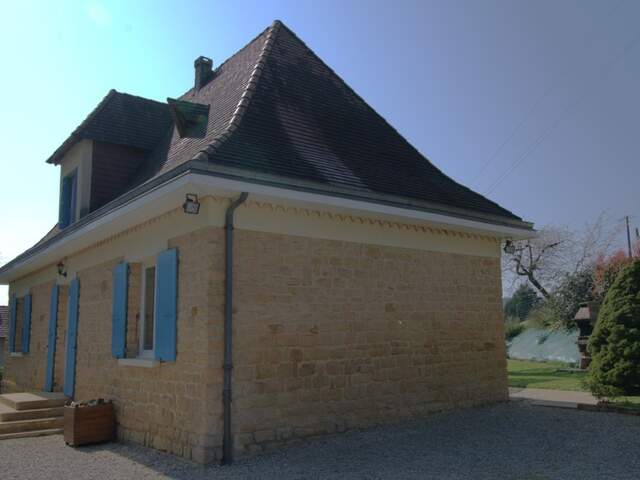 LE LARDIN SAINT LAZARE (24) Maison 93 m2, piscine — photo du bien