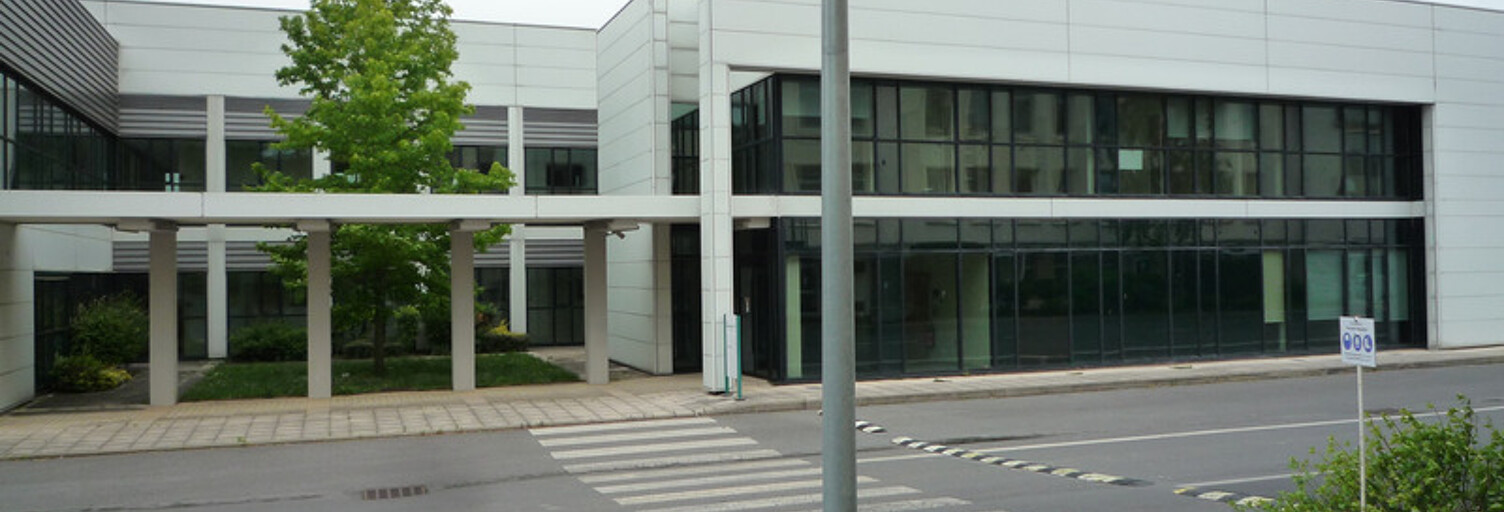 Bureau 90 Pièces 2412 m² à vendre à Chierry (02400)