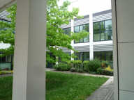 Dpt Aisne (02), Château-THierry, à vendre  immeuble de bureaux haut de gamme, construit en 2002 de 2412 m2, libre — photo 2