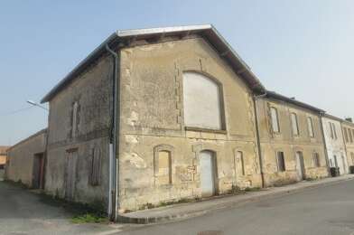 Immeuble  75000 €