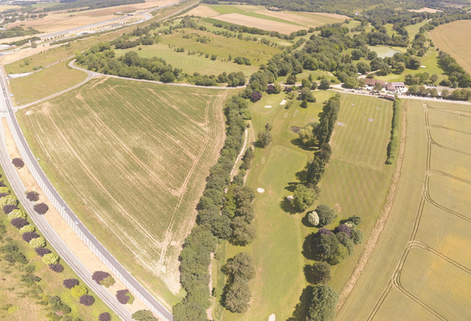 Dpt Aisne (02), Château-THierry, ensemble immobilier de 52 hectares — photo 1