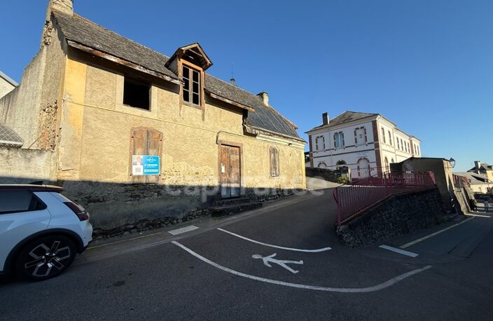 Maison ancienne avec grange et terrain — photo 2
