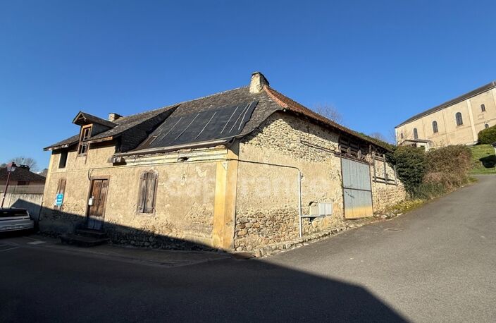 Maison ancienne avec grange et terrain — photo 3