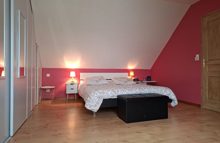 Maison 4 chambres secteur Mamers - SAint Longis, parfaitement entretenue, impasse calme, grand cellier et garage, jardin clos — photo 3