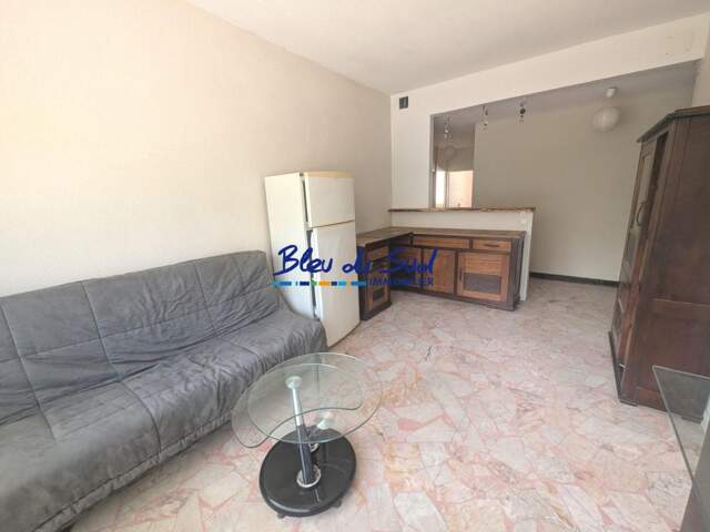 Appartement T3 avec local commercial — photo du bien