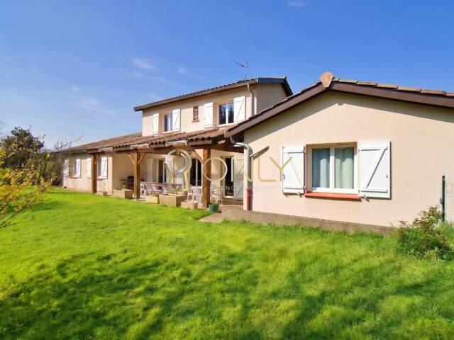 Saint Didier de Formans - Maison brique - 176m² habitables - 4 Chambres - Garage — photo du bien