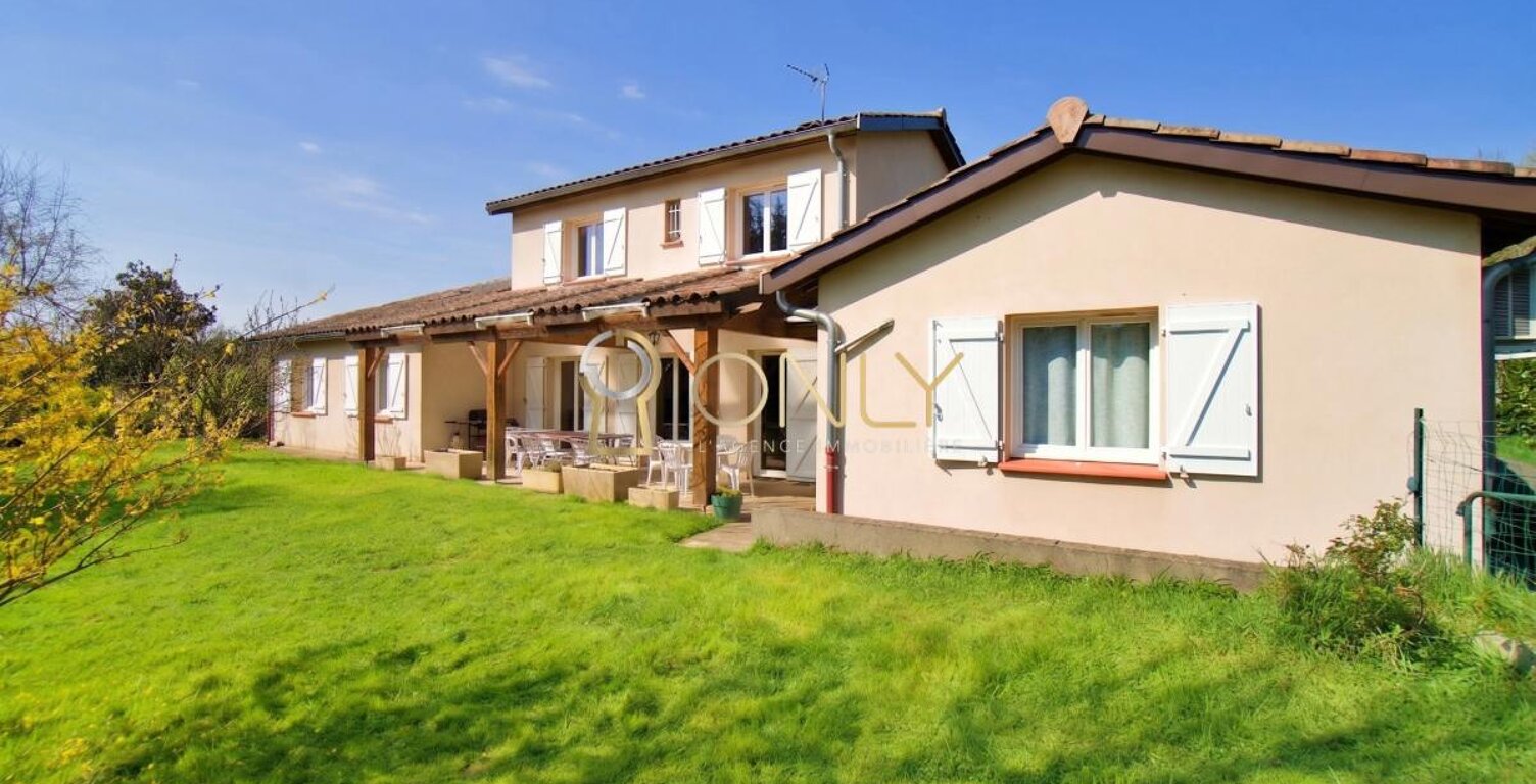 Saint Didier de Formans - Maison brique - 176m² habitables - 4 Chambres - Garage — photo 1