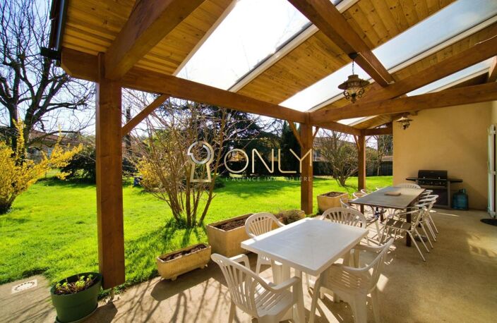 Saint Didier de Formans - Maison brique - 176m² habitables - 4 Chambres - Garage — photo 4