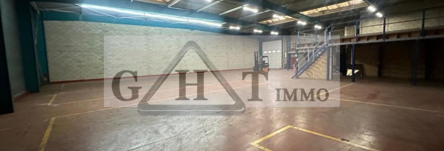 Local industriel  1221 m² à vendre à Lisses (91090)