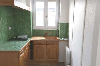 Maison 3 pièces 570 €
