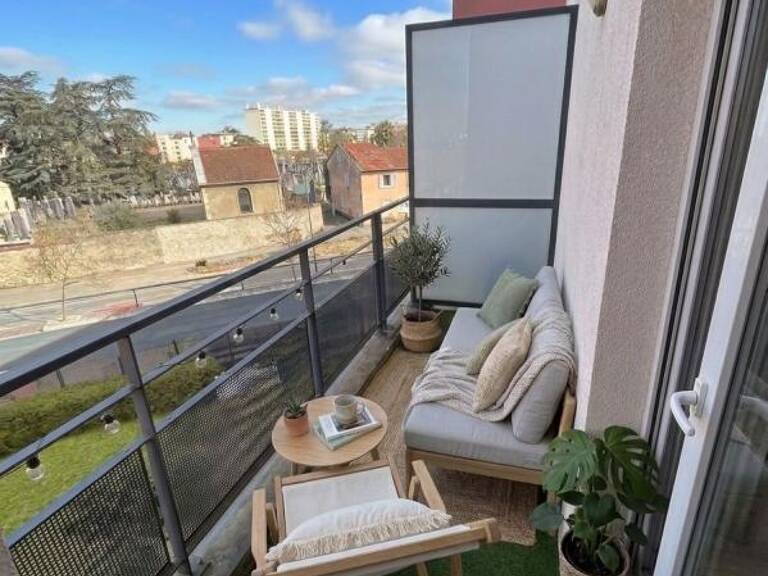 EXCLUSIVITE T2 de 43 M² à Caluire dans immeuble de 2010 avec balcon et garage — photo 1