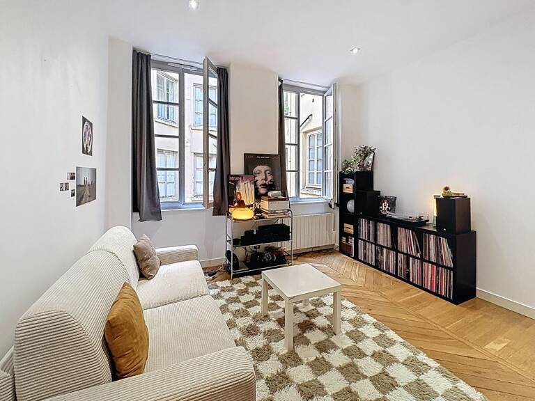 Appartement À Vendre — photo 1