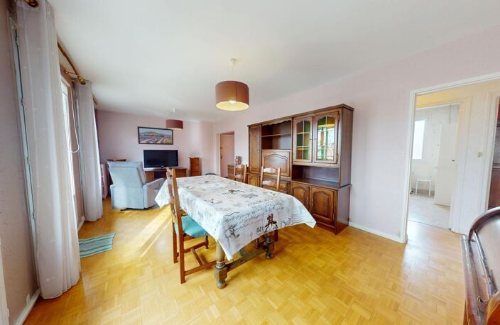 Appartement À Vendre — photo 2