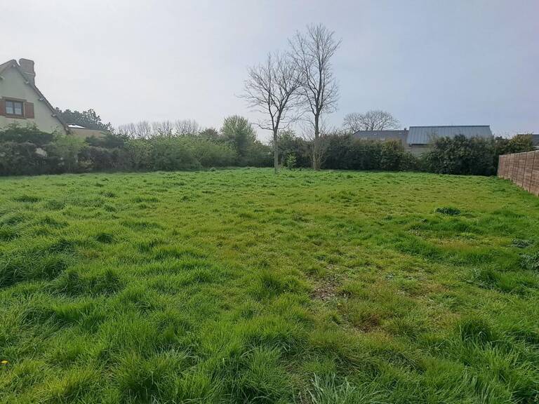 Terrain 1085 m2 À Vendre sur Octeville sur Mer — photo 1