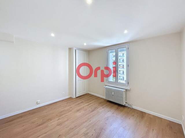 Studio - proche gare - Disponible — photo du bien