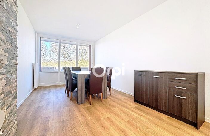 Superbe Opportunité - Loué 950€/mois - À vendre – Appartement rénové 73 m² — photo 3