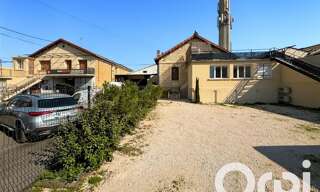 Immeuble  902 m² à vendre à Sarrians (84260)