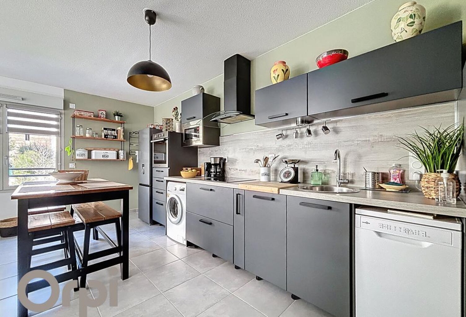 4 pièces de 76 m² avec terrasse au Muy – Résidence récente avec piscine — photo 1