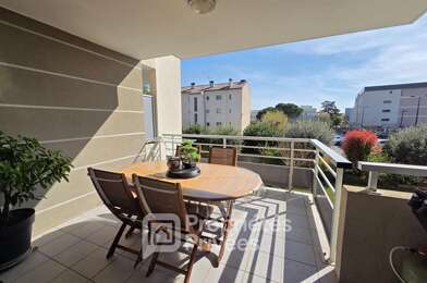 Appartement 3 pièces 232000 €