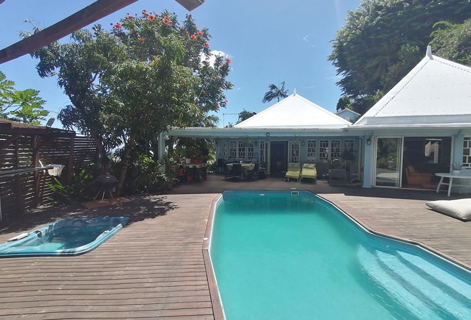 Très belle villa créole Saint-Denis La Réunion (La Montagne) 4 pièce(s) 185m² — photo 1