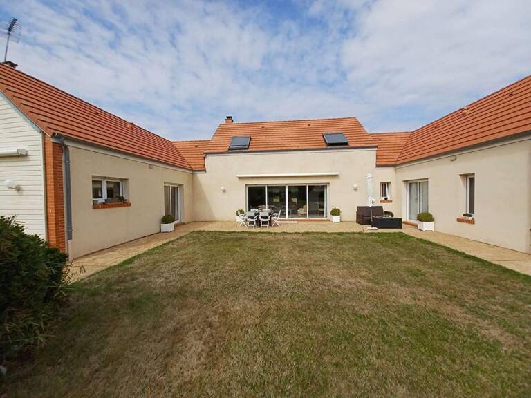 PROCHE L'AIGLE/MORTAGNE MAGNIFIQUE PROPRIETE  5 pièce(s) 233.5 m2 avec piscine — photo 1