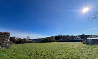 Terrain  738 m² à vendre à Dissay (86130)