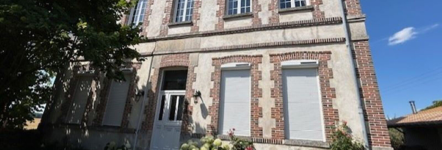 Maison 8 Pièces 214 m² à vendre à Le Gault-Soigny (51210)