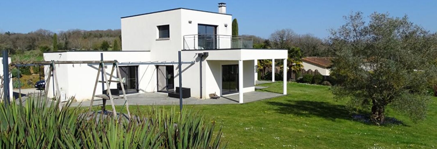 Maison 5 Pièces 147 m² à vendre à Sainte-Nathalène (24200)