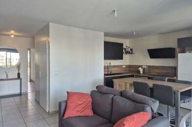 Appartement 3 pièces 235000 €