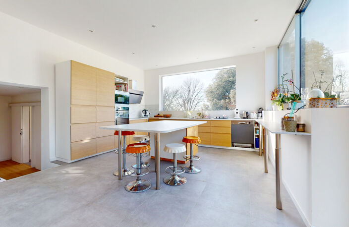 Sublime villa 5 pièces avec piscine et jardin de plus de 500 — photo 3