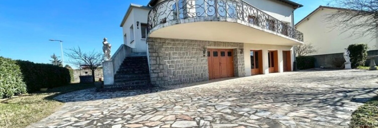 Maison 8 Pièces 212 m² à vendre à Montrond-les-Bains (42210)