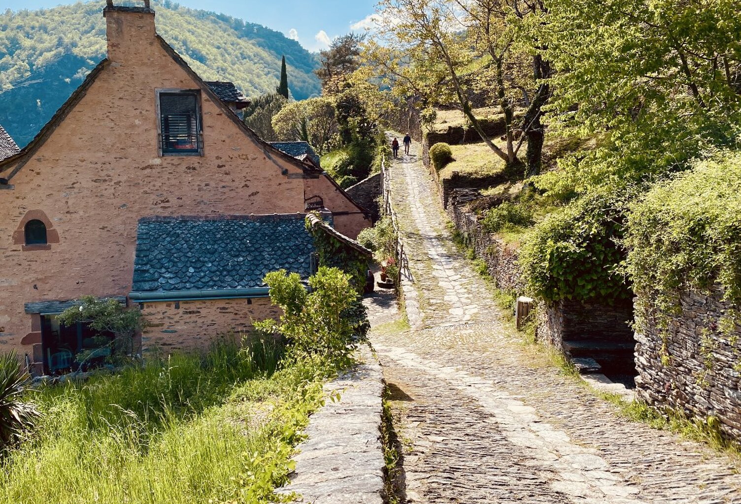 Conques en Rouergue maison lumineuse respectueuse de l'environement — photo 1