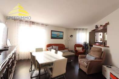 Appartement 3 pièces 215000 €