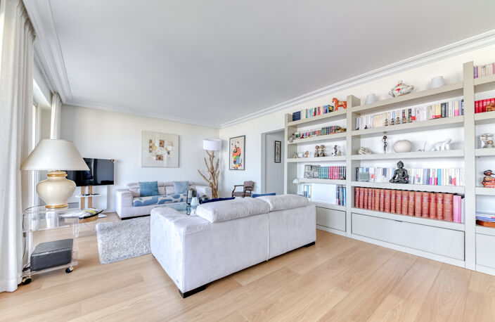 LYON 5 - Saint-Irénée : 3 pièces 97 m2 avec balcon et vue — photo 4