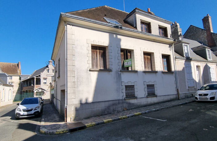 Maison de ville 6 pièces   162 m2   Châteaudun centre histor — photo 2